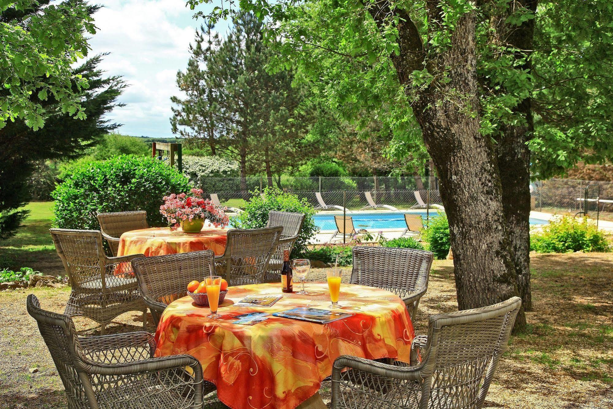 Hostellerie Du Causse Грама Экстерьер фото